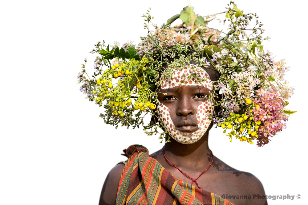 TAYE - Young Suri boy, pink and yellow flowers