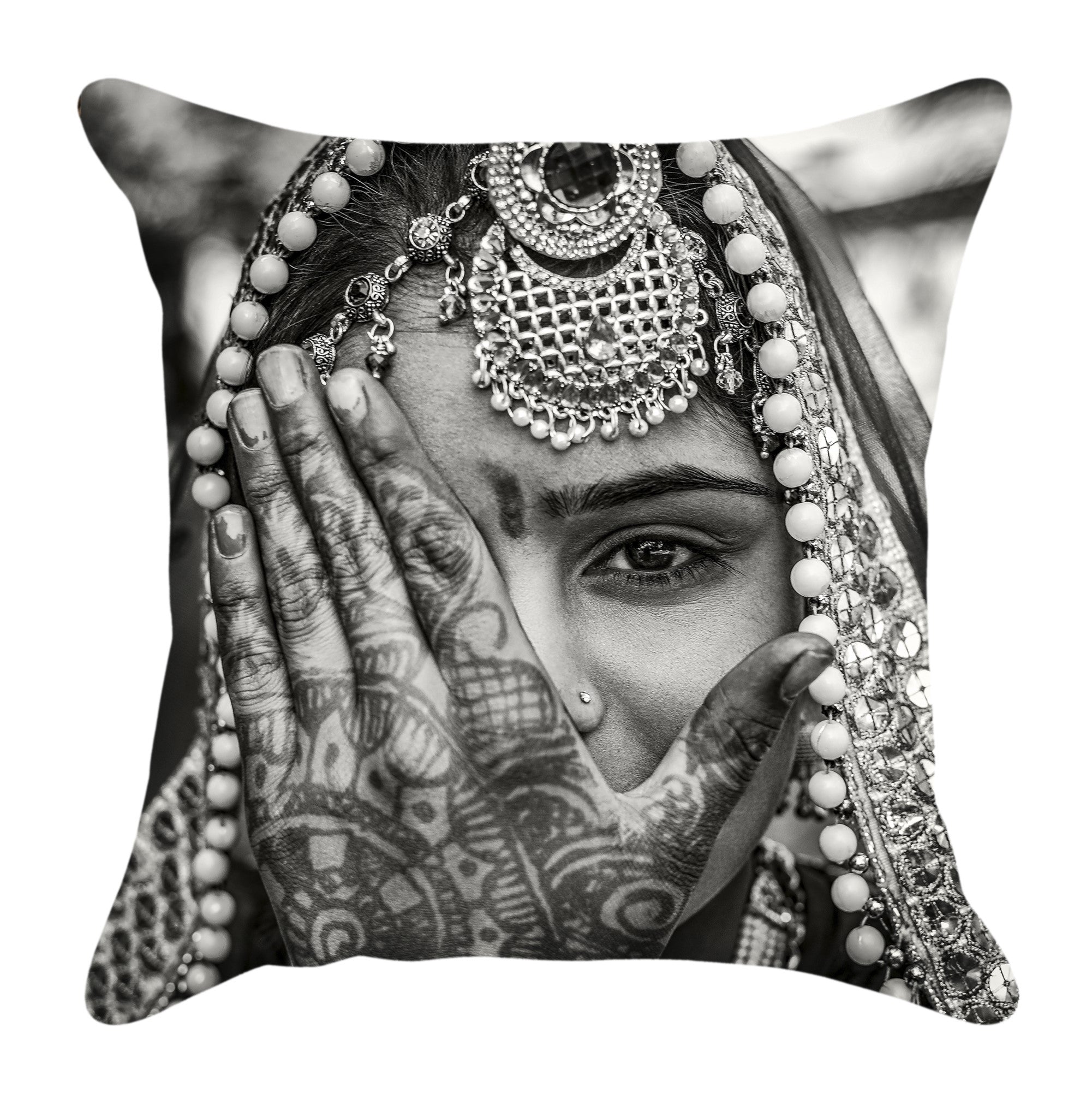 Cushion - Bhanu Indian Princess - 55 x 55 cm