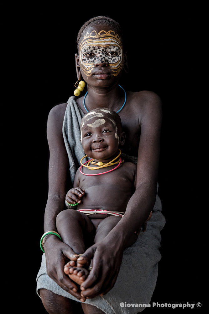 BREE & CELIA - Suri tribe