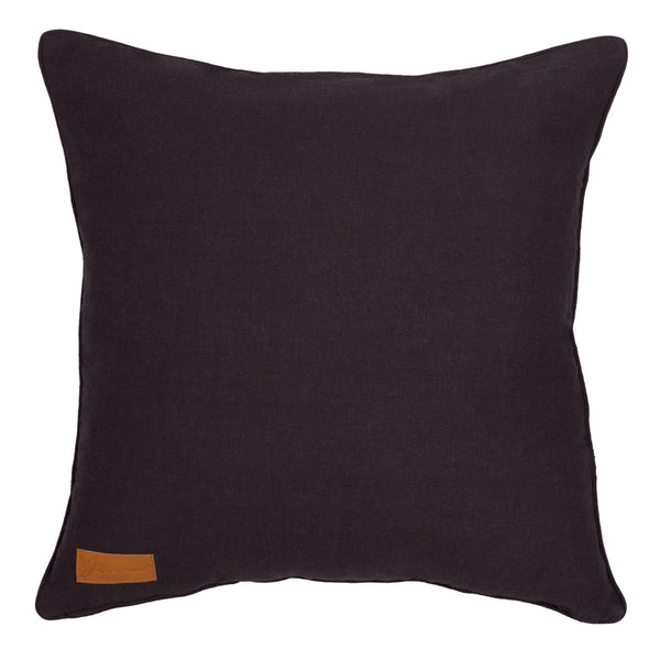 Cushion Reyna - Peaceful Queen - 55 x 55 cm