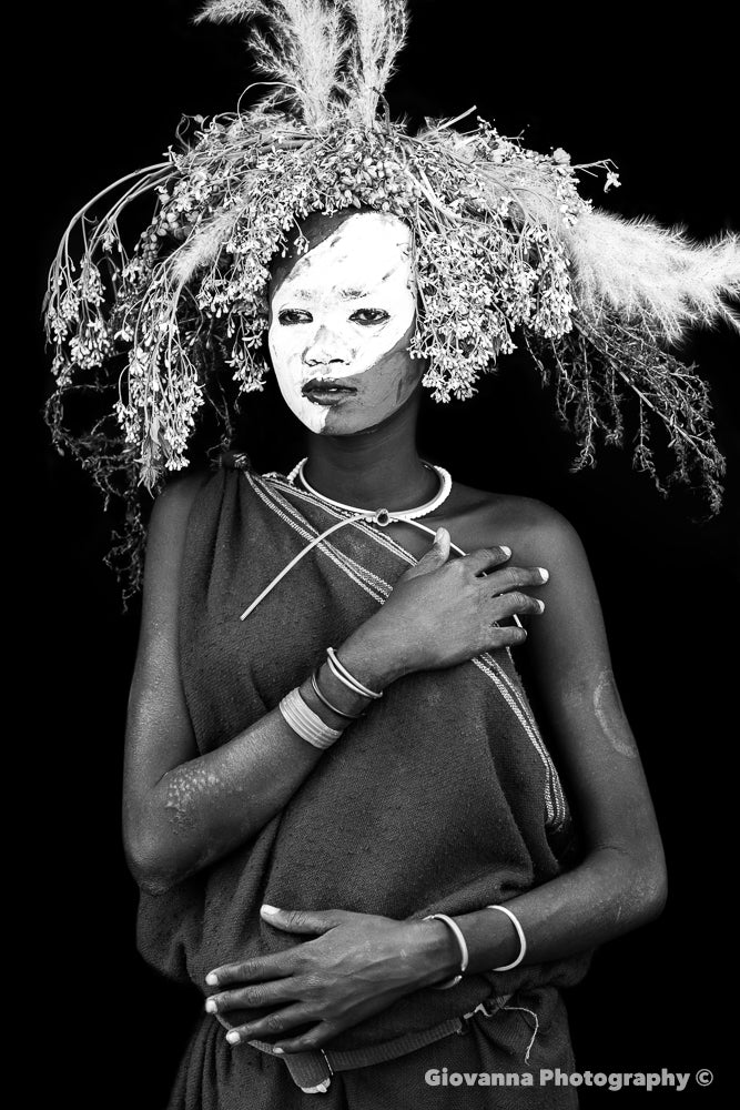 ZAHARA - Young Suri girl (BLACK & WHITE)